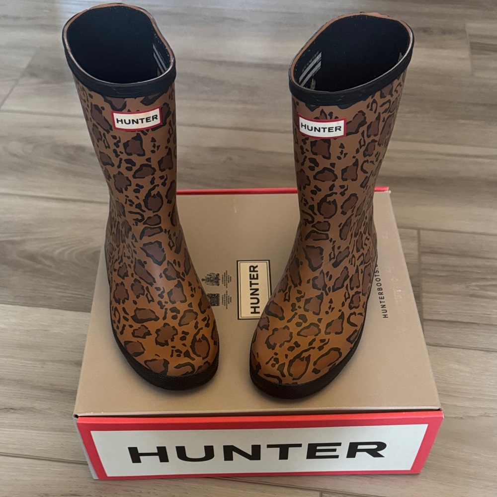 Hunter Kids' Brown Leopard Print Boots